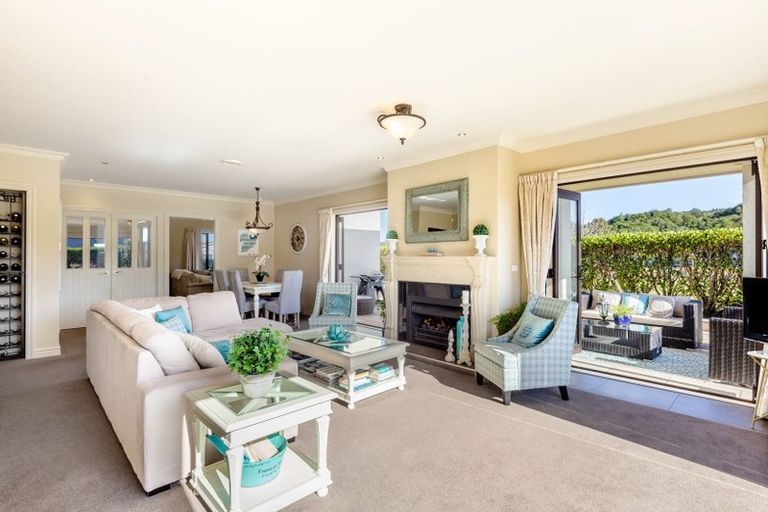 Photo of property in 12 Pukeko Way, Kinloch, Taupo, 3377