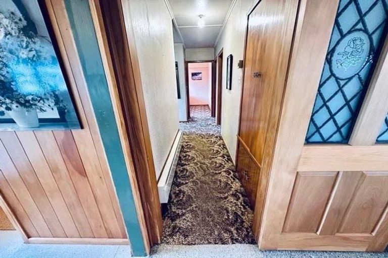 Photo of property in 71 Golf Road, Taumarunui, 3920