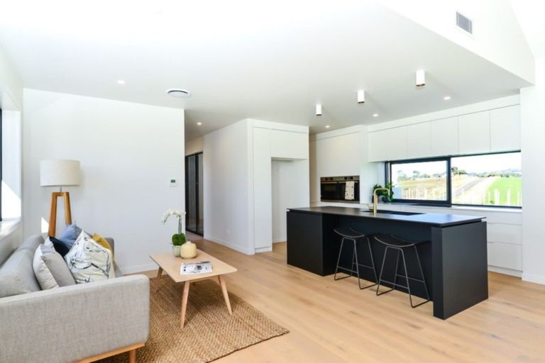 Photo of property in 63 Grove Road, Te Pahu, Hamilton, 3285