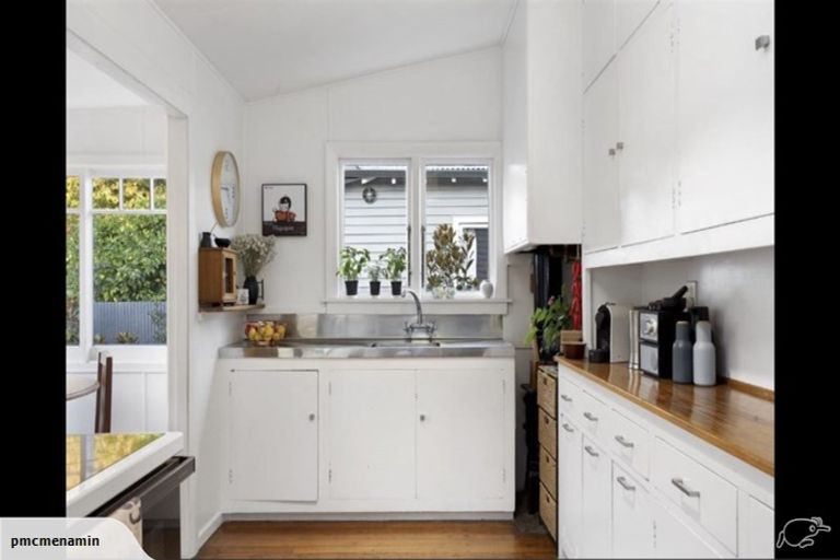 Photo of property in 19 Berry Street, St Albans, Christchurch, 8014