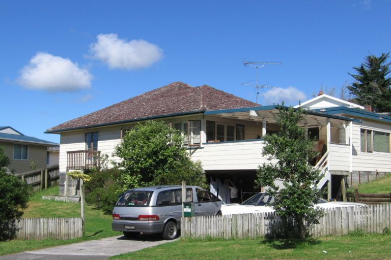 Photo of property in 19 Applewood Drive, Henderson, Auckland, 0612
