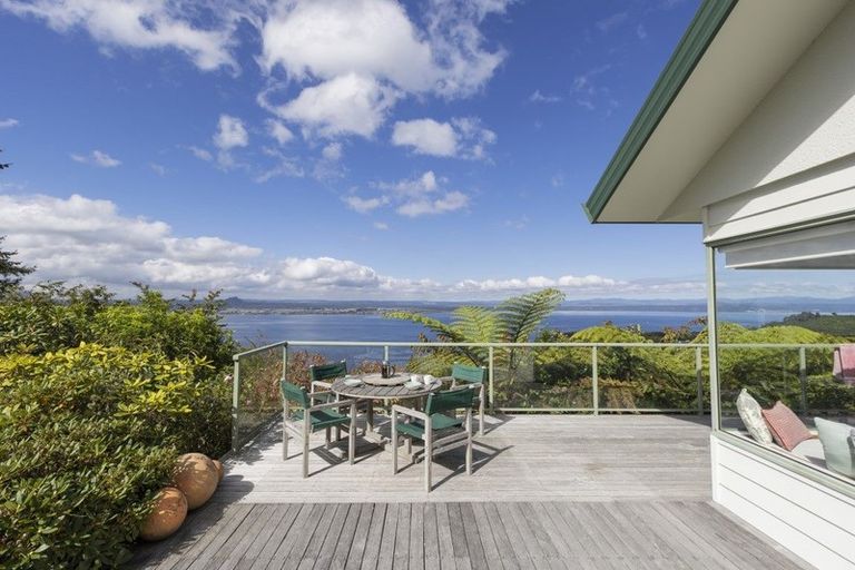 Photo of property in 65 Mapara Road, Acacia Bay, Taupo, 3385