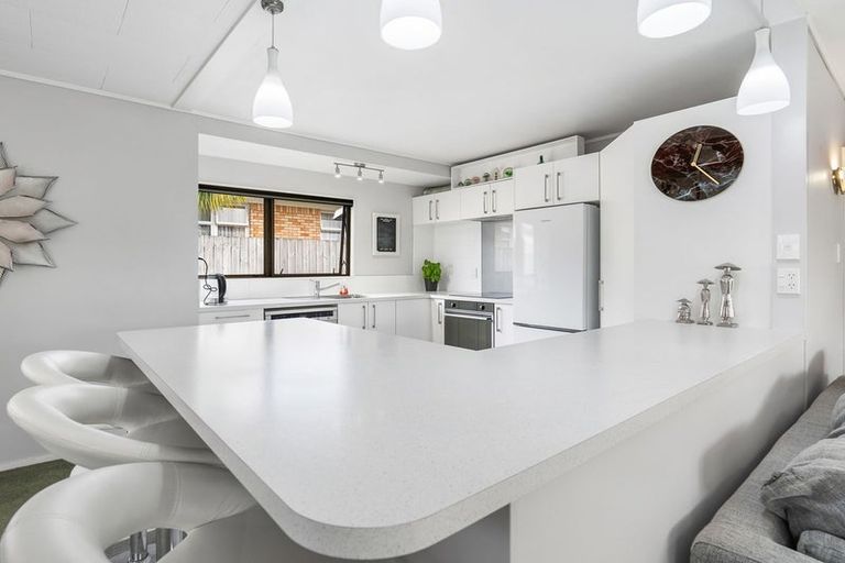Photo of property in 12 Third Avenue, Avenues, Whangarei, 0110