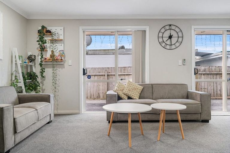 Photo of property in 33a Berwyn Avenue, Takanini, 2112