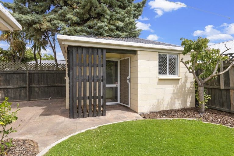Photo of property in 19a Koromiko Street, Saint Martins, Christchurch, 8022