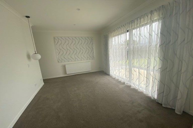 Photo of property in 7 Hopkirk Avenue, Wallaceville, Upper Hutt, 5018