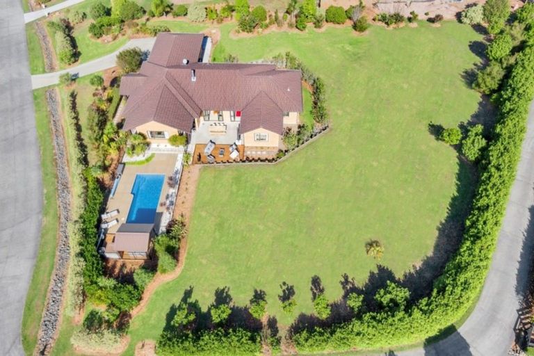 Photo of property in 41 Rautahi Terrace, Redvale, Albany, 0792