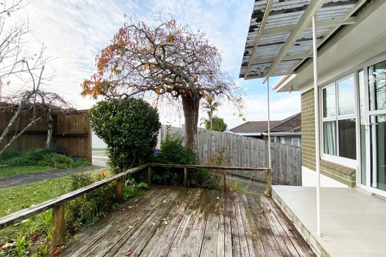 Photo of property in 23 Andrew Road, Howick, Auckland, 2010