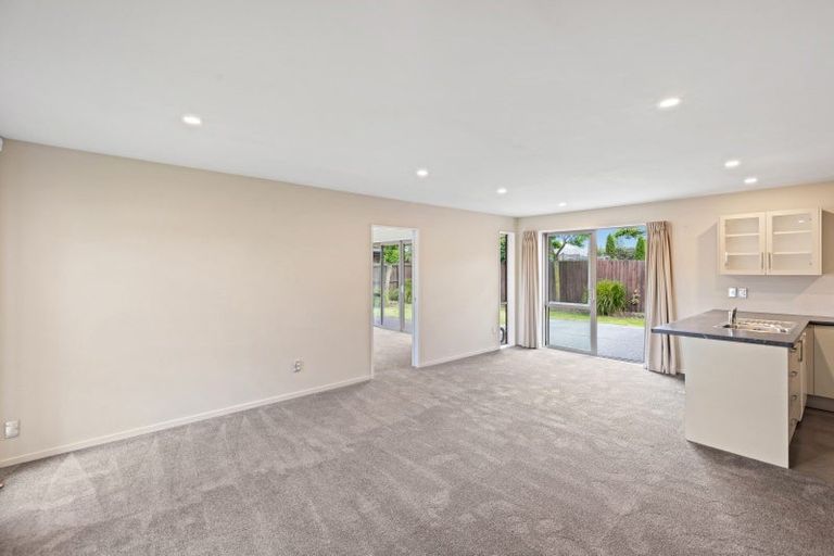 Photo of property in 54 Acacia Avenue, Rangiora, 7400