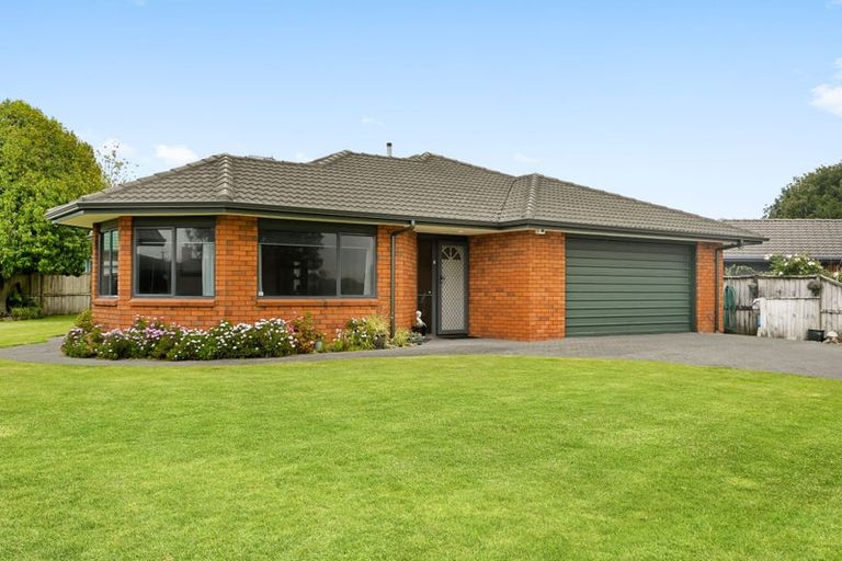Photo of property in 25 Mangakoea Place, St Andrews, Hamilton, 3200