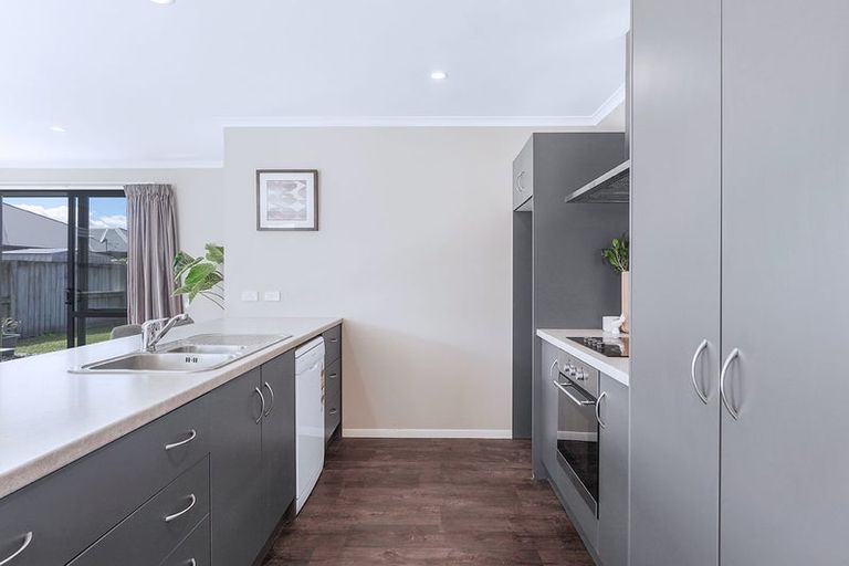 Photo of property in 28 Chesham Street, Rototuna North, Hamilton, 3210