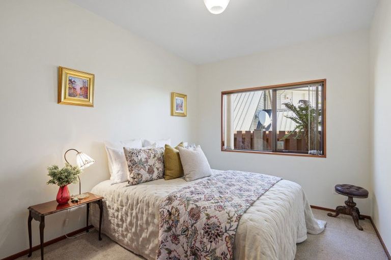 Photo of property in 7 Kiteroa Place, Cashmere, Christchurch, 8022