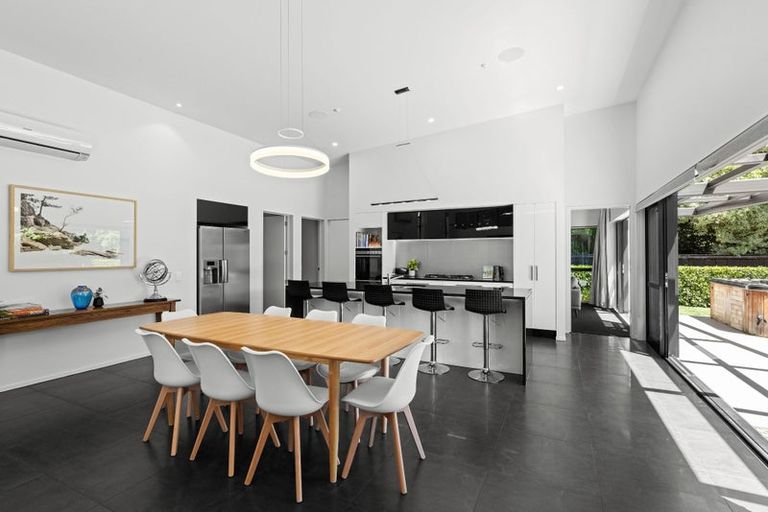 Photo of property in 7 Carnaby Close, St Albans, Christchurch, 8052