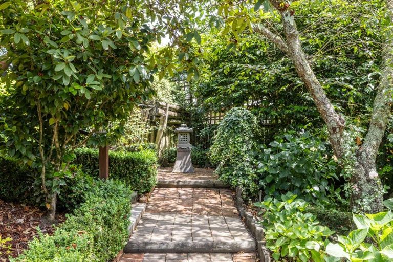 Photo of property in 77 Kopanga Road, Havelock North, 4130