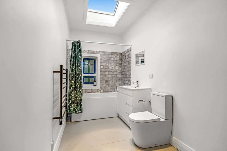 Photo of property in 29 Carlton Road, Pukekohe, 2120