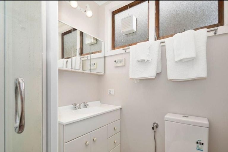 Photo of property in 27 William Street, Petone, Lower Hutt, 5012