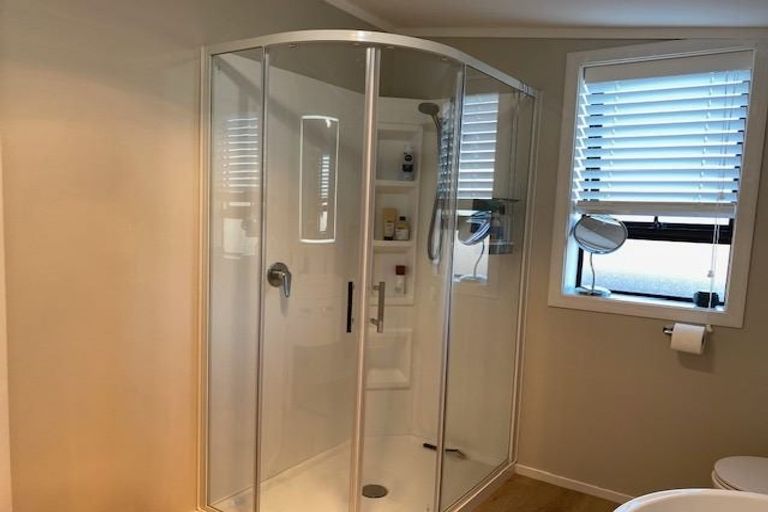 Photo of property in 8 Roore Street, Foxton Beach, Foxton, 4815