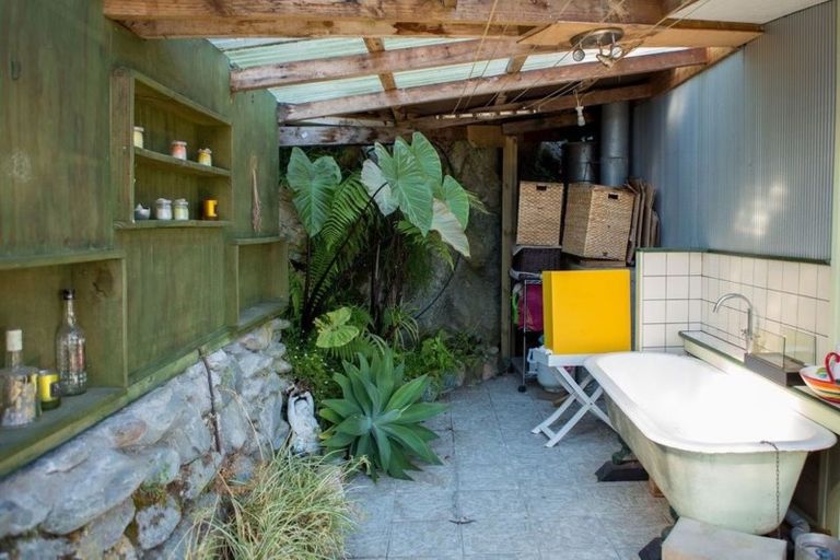 Photo of property in 1 Alexander Street, Greymouth, 7805