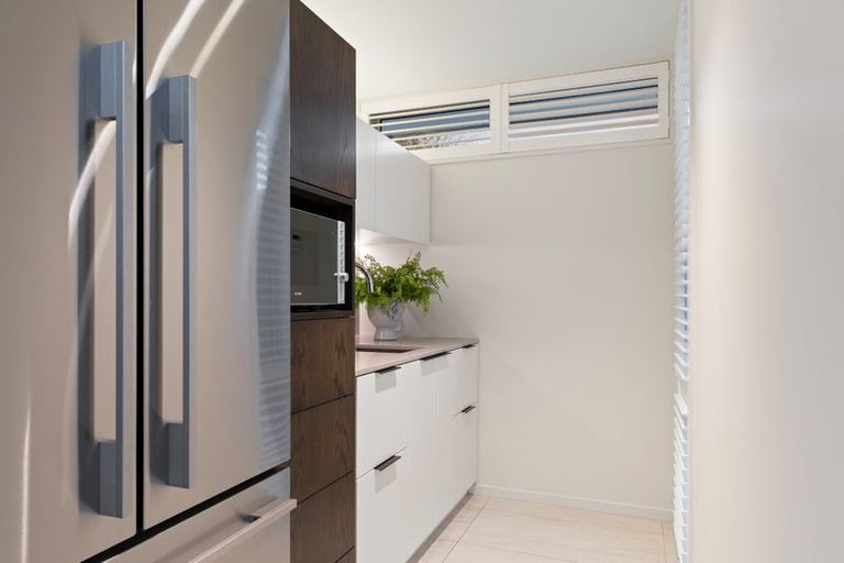 Photo of property in 53 Waterstock Way, Parklands, Christchurch, 8083