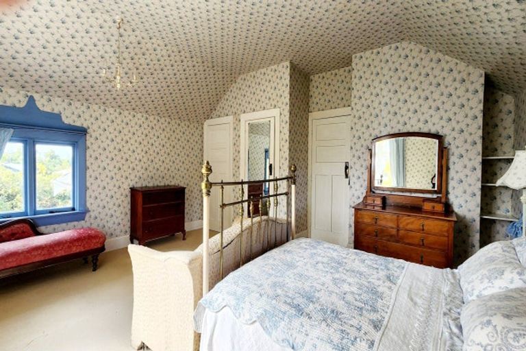 Photo of property in 165 High Street, Waimate, 7924