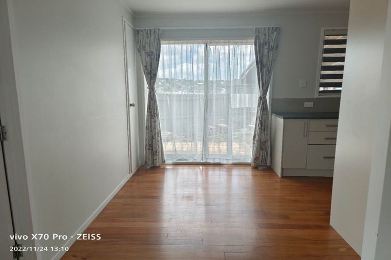 Photo of property in 108 Cascades Road, Pakuranga Heights, Auckland, 2010