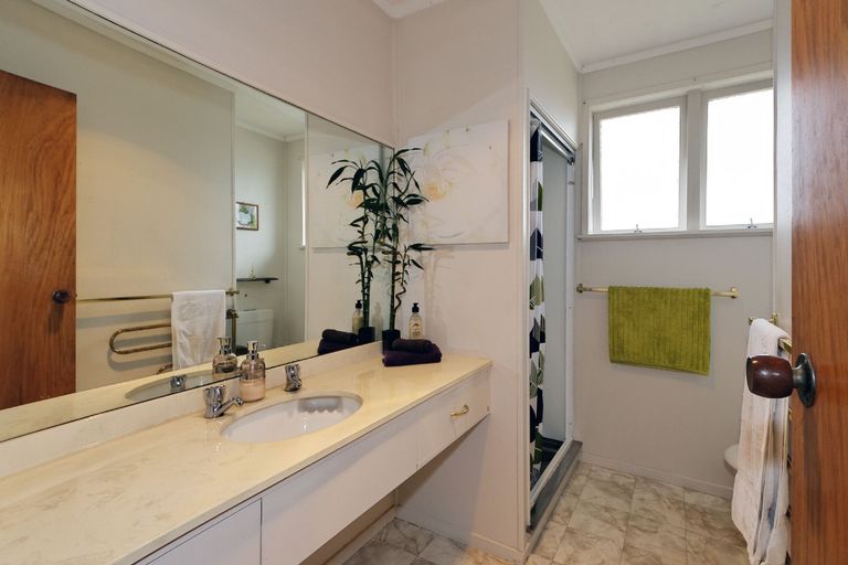 Photo of property in 237 Metcalfe Road, Ranui, Auckland, 0612