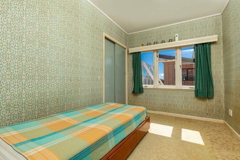 Photo of property in 39 Norman Road, Hauraki, Auckland, 0622