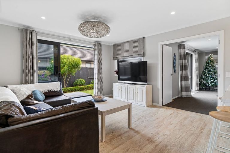 Photo of property in 7 Livingstone Drive, Papamoa Beach, Papamoa, 3118