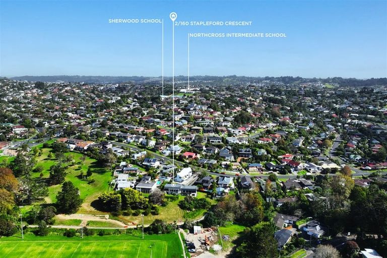 Photo of property in 2/160 Stapleford Crescent, Browns Bay, Auckland, 0630