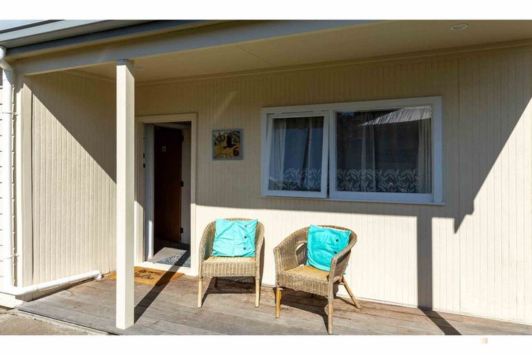 Photo of property in 6 Sutter Street, Seaview, Timaru, 7910