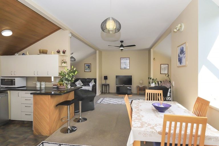 Photo of property in 77b Devon Street, Arrowtown, 9302