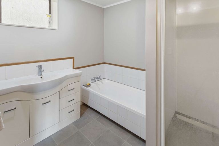 Photo of property in 87 Great North Road, Saint Johns Hill, Whanganui, 4501