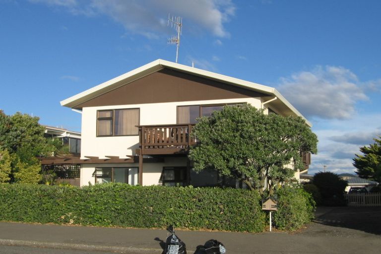 Photo of property in 86a The Esplanade, Westshore, Napier, 4110