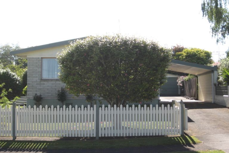 Photo of property in 2 Gordon Place, Leamington, Cambridge, 3432