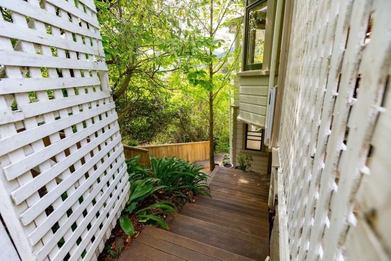 Photo of property in 32 Renwick Place, Nelson South, Nelson, 7010