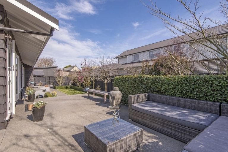 Photo of property in 60a Bryndwr Road, Bryndwr, Christchurch, 8052