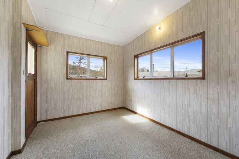 Photo of property in 106 Hazlett Street, Clyde, 9330