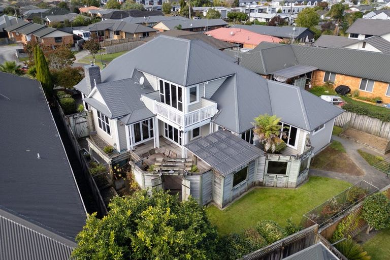 Photo of property in 16 Thistlewood Avenue, Hamilton East, Hamilton, 3216