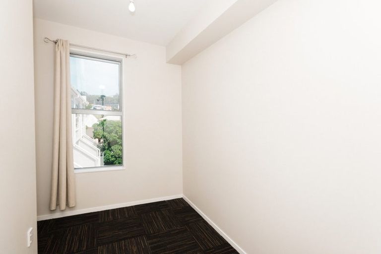 Photo of property in 35 Karo Drive, Te Aro, Wellington, 6011