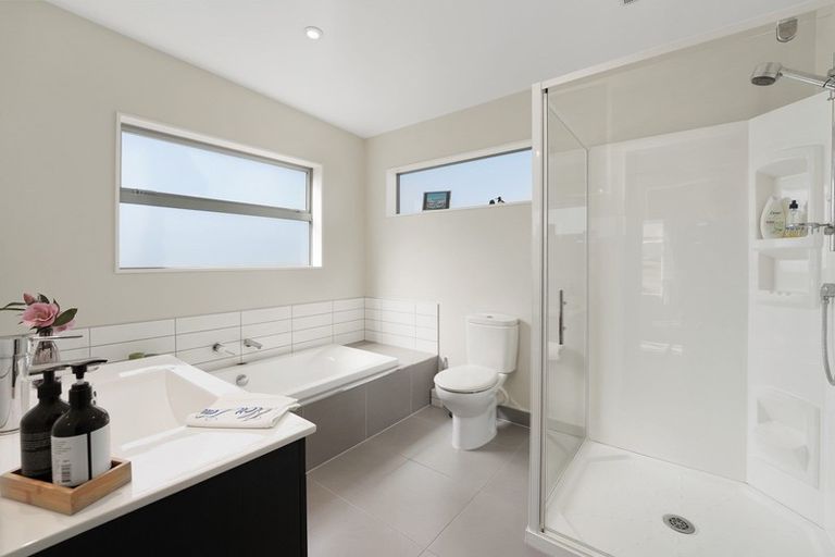 Photo of property in 78 Ocean Road, Paraparaumu Beach, Paraparaumu, 5032