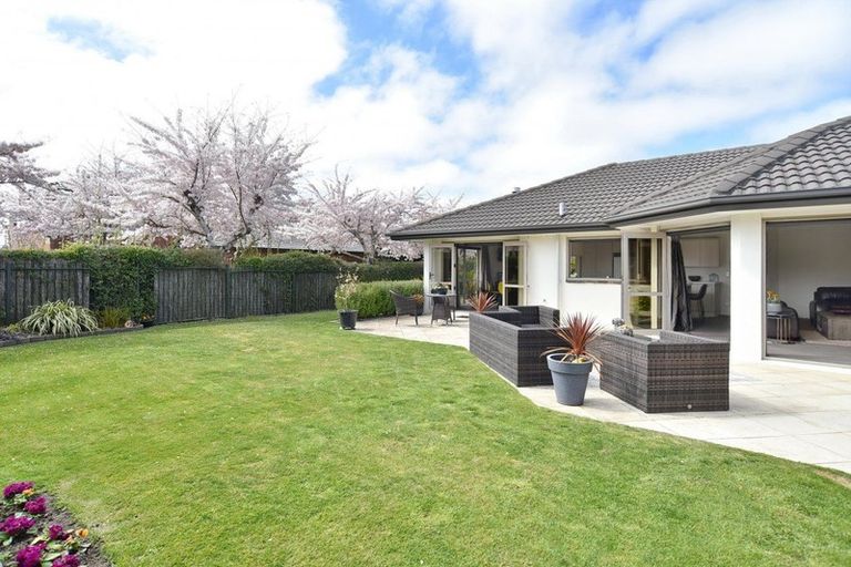 Photo of property in 32 O'neill Avenue, Northwood, Christchurch, 8051