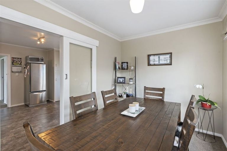 Photo of property in 34 Saint Annes Street, Levin, 5510