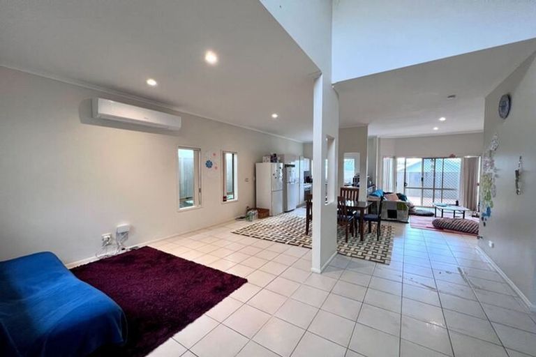 Photo of property in 104 Nautilus Drive, Gulf Harbour, Whangaparaoa, 0930