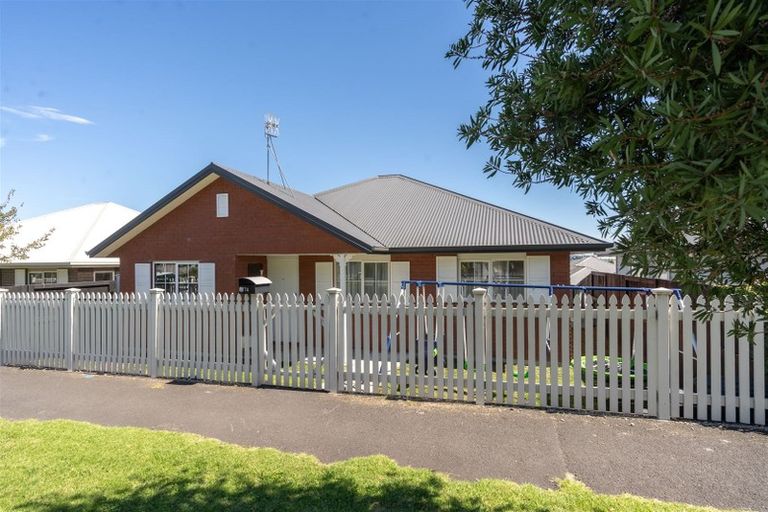 Photo of property in 74 Queens Avenue, Frankton, Hamilton, 3204