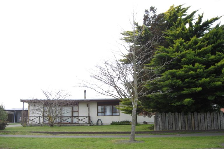 Photo of property in 16 Stonehaven Street, Flaxmere, Hastings, 4120