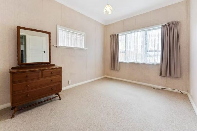 Photo of property in 122 Winchester Street, Levin, 5510