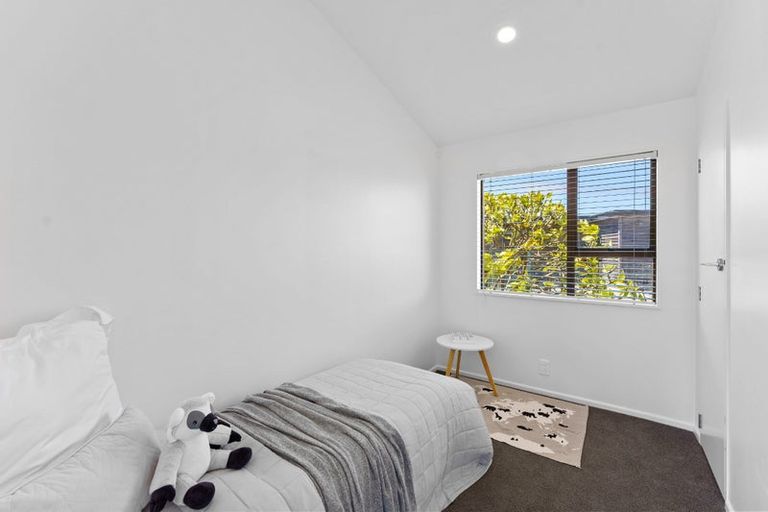 Photo of property in 116 Field Way, Waikanae Beach, Waikanae, 5036