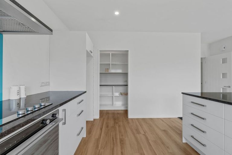 Photo of property in 118 Metehau Street, Marshland, Christchurch, 8083