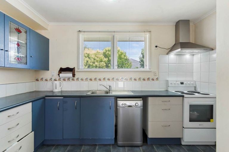 Photo of property in 2/142a Great South Road, Manurewa, Auckland, 2102