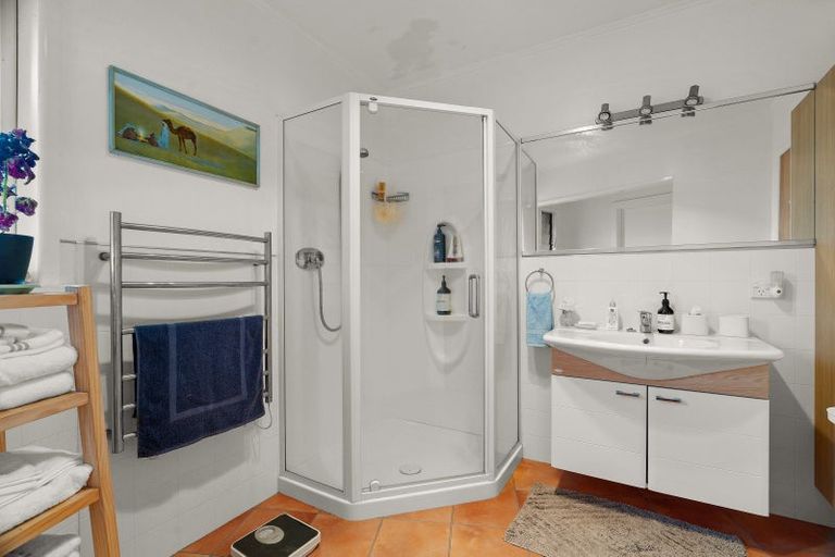 Photo of property in 10 Halberg Crescent, Whakatane, 3120